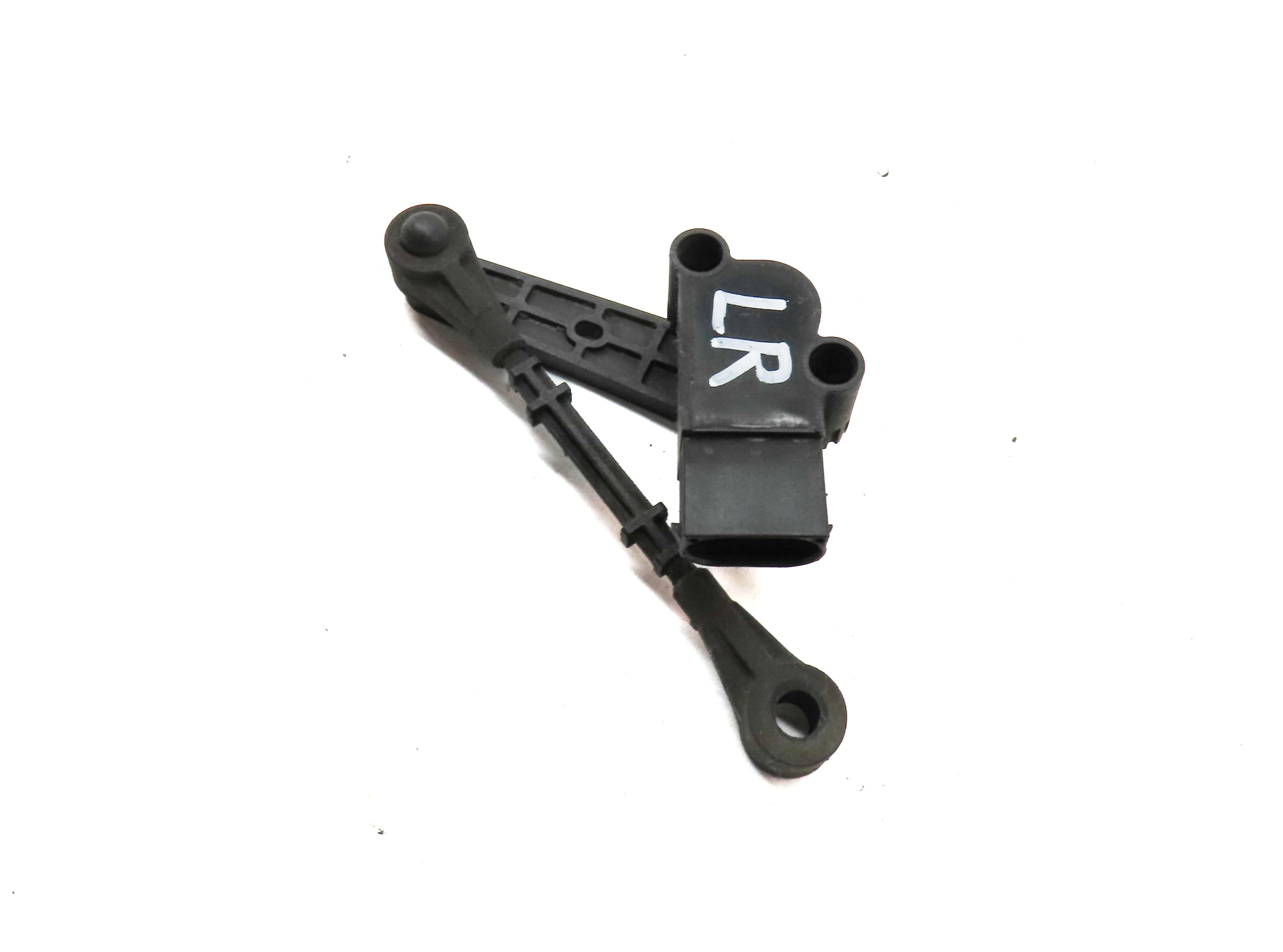 2015 LAND RANGE ROVER SPORT (L494) REAR LEFT SUSPENSION HEIGHT LEVEL SENSOR — exact item pictured